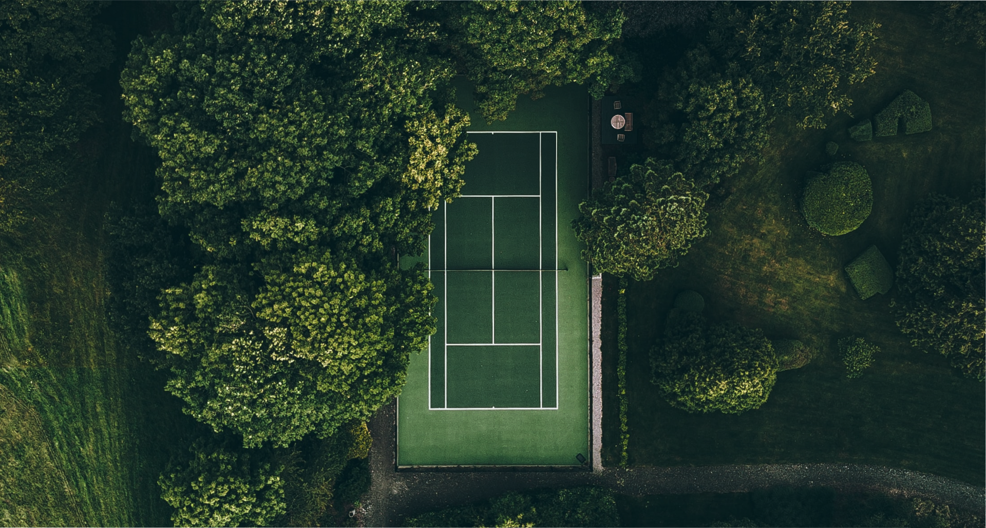 Aerial view of a tennis court